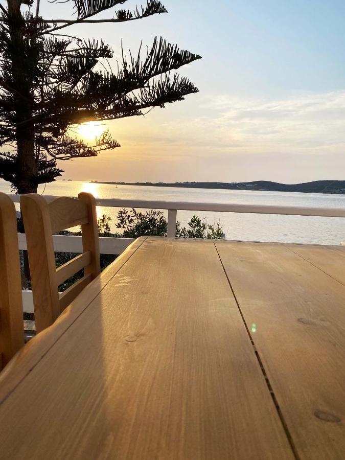 Lyra Seafront Apartment , Paroikia Town Center מראה חיצוני תמונה
